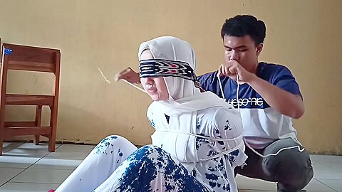 Bondage Indo 1 Jilbab